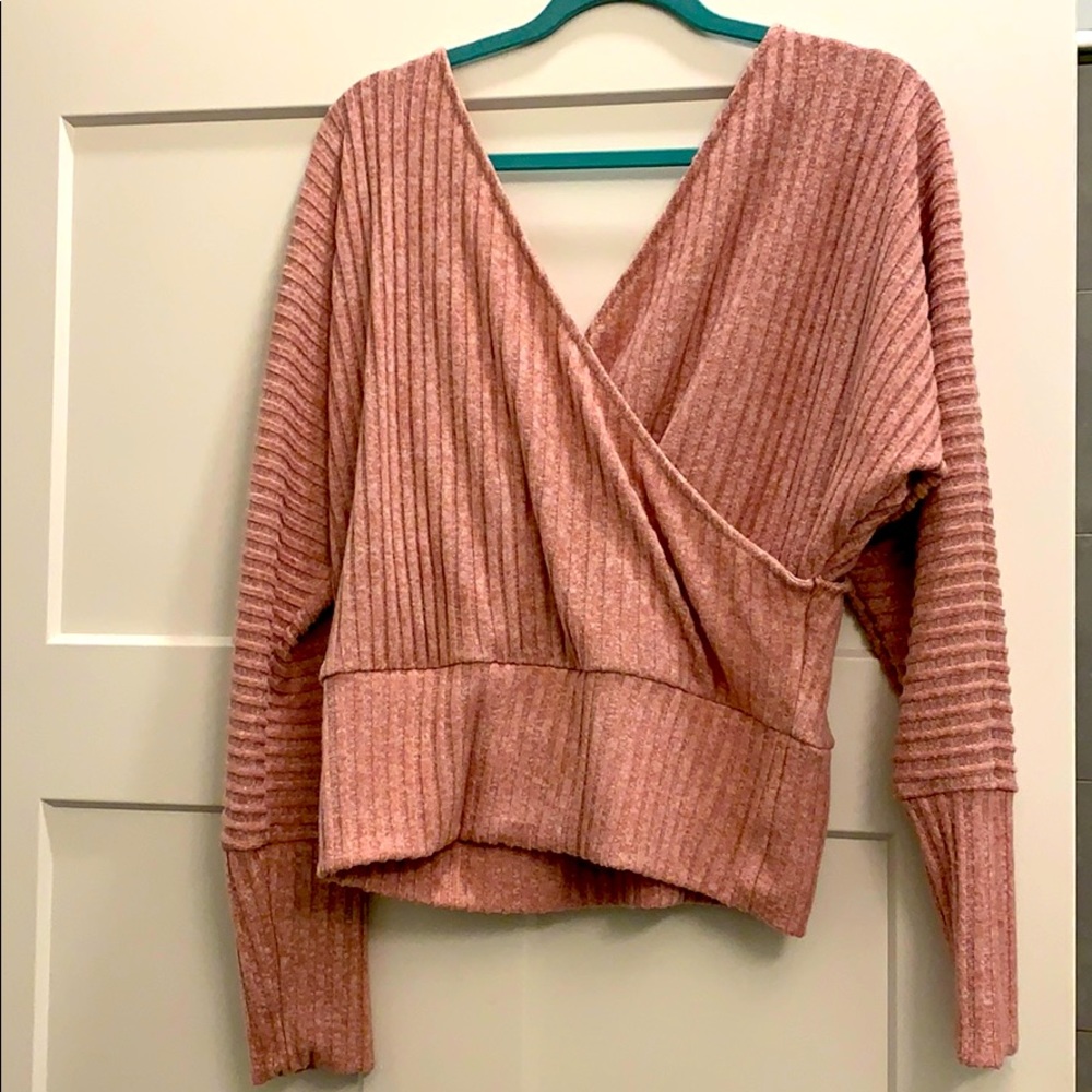 BRAND NEW express shirt 👚